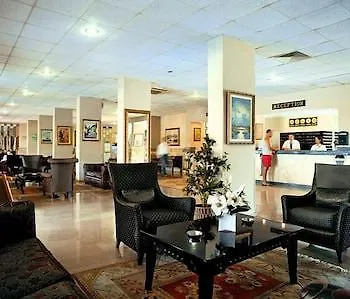 Pineta Club מלון מרמריס